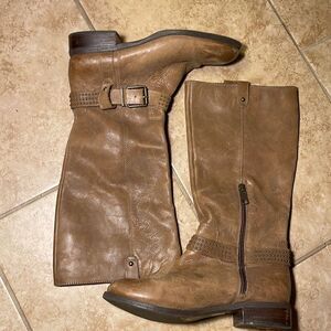 Jessica Simpson Tan leather boot